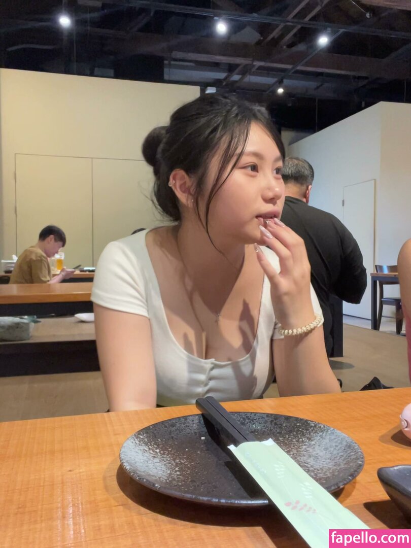 15fzed / zy_8._11 Nude Leaked  Photo #16