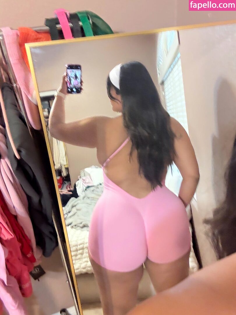 Juju / aateilujj / juicyjujuju Nude Leaked  Photo #11