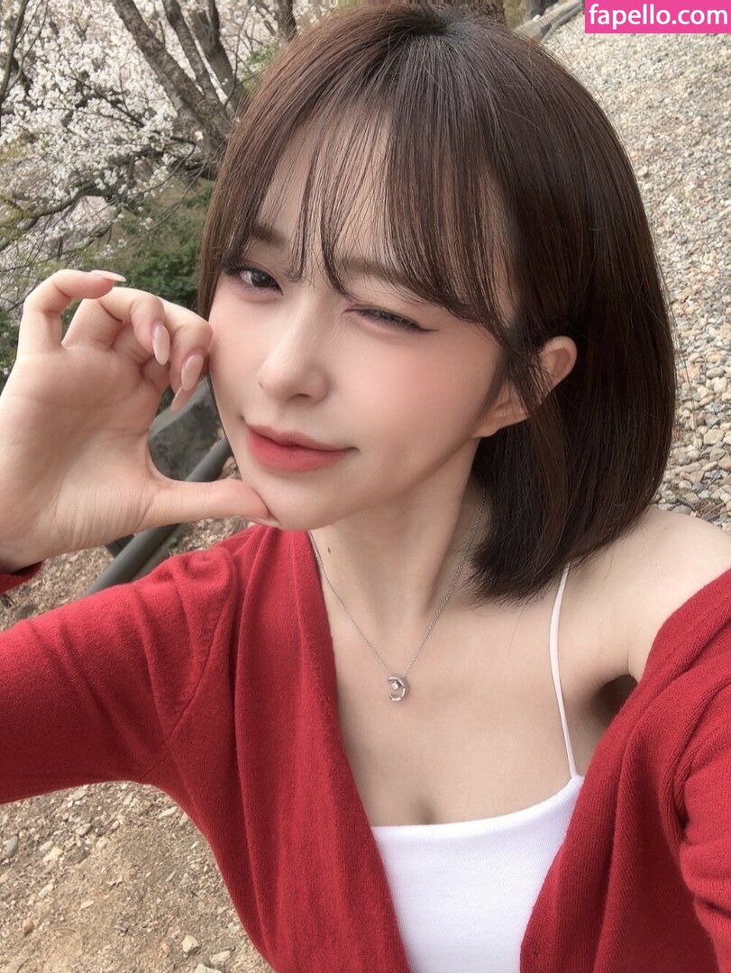 bbang9.2 / flower1023 / 김빵귤 Nude Leaked  Photo #339