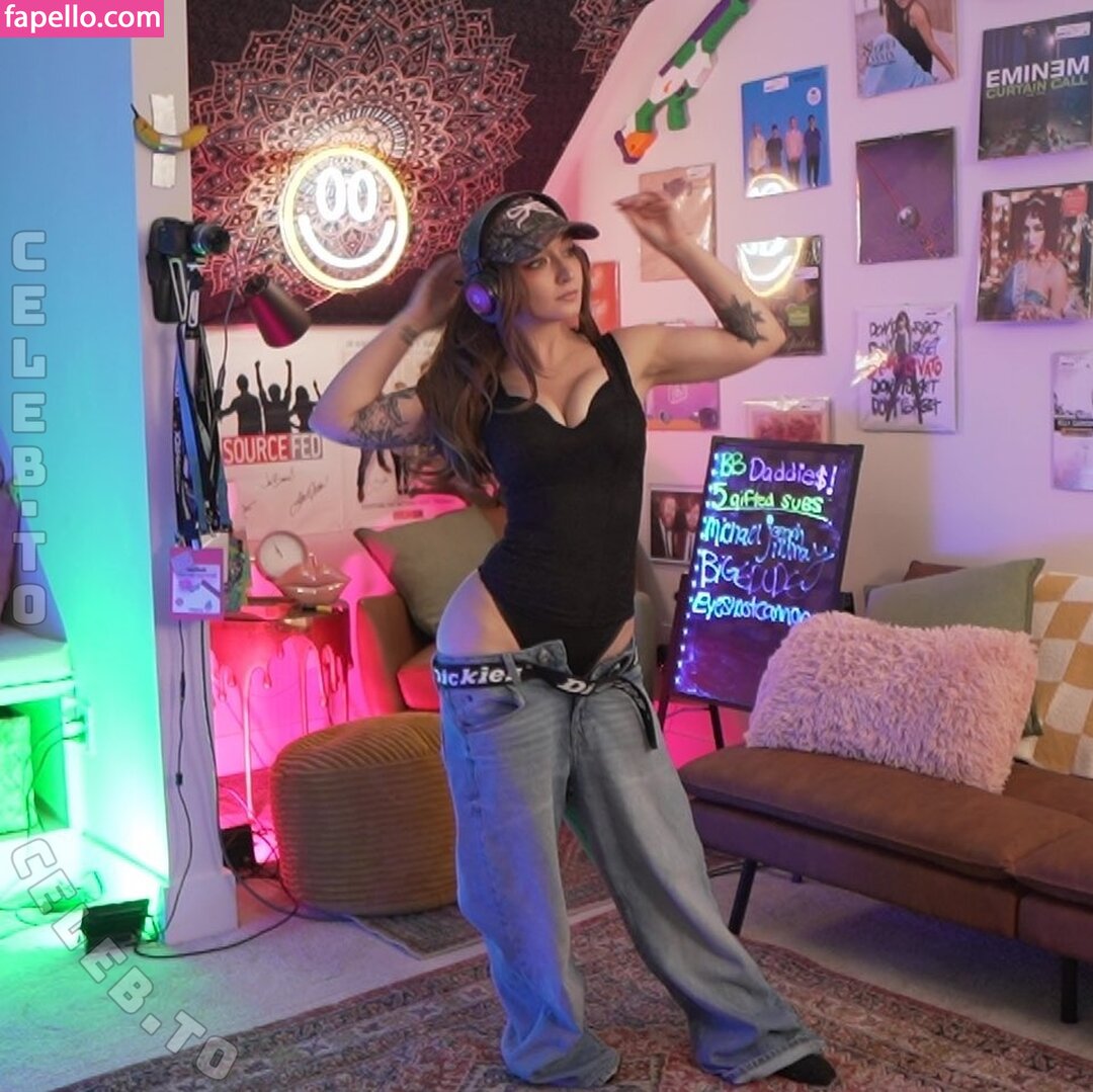 BBjess / bbjessTTV Nude Leaked  Photo #17