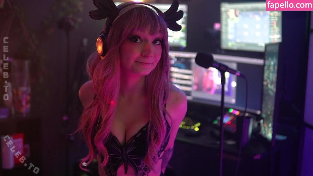 BBjess / bbjessTTV Nude Leaked  Photo #33