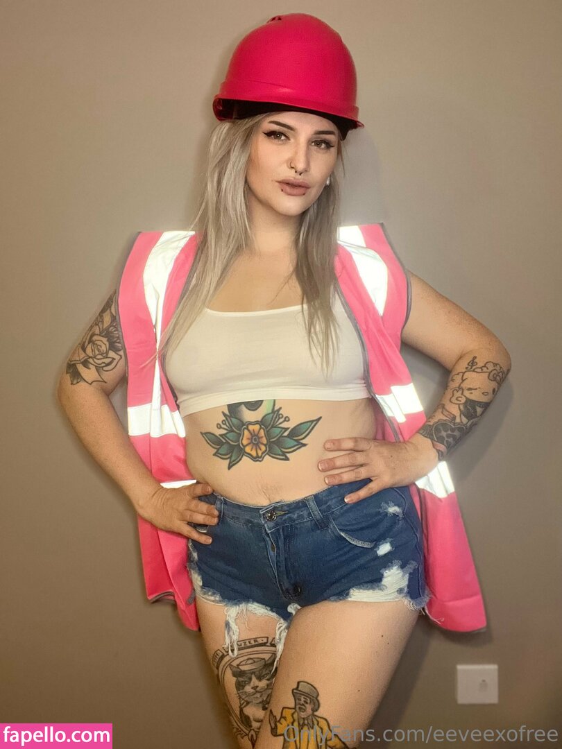 eeveexofree Nude Leaked OnlyFans Photo #13