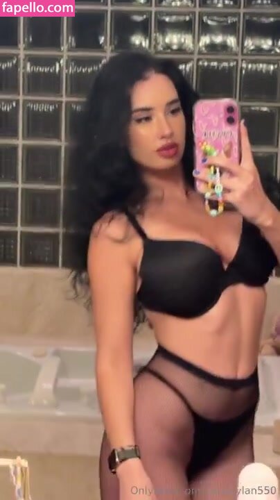 Paris Dylan