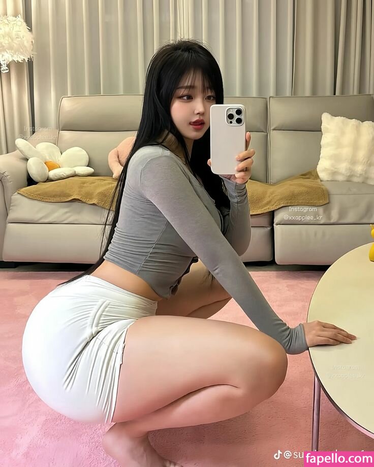 xxapple / xxapple_e Nude Leaked OnlyFans Photo #1468